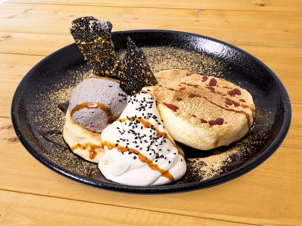 【高倉町珈琲】「冬の特別メニュー」が12月4日から期間限定でスタート！新登場の「黒ごまスイーツ」に加え、あったか、ほっこりの多彩な冬メニューをラインナップ！ 画像 3