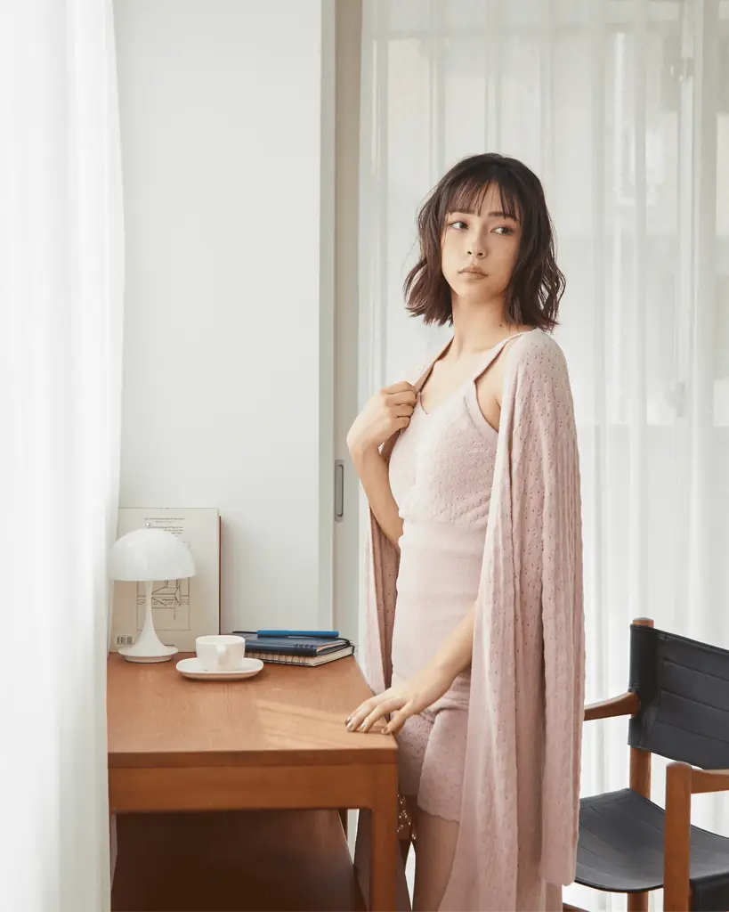 着るだけで”体温を１℃上げる”ニットランジェリー「nainen」、ホリデーシーズンに向け新作を発表！冬にぴったりな「nainenホリデーギフトセット」を発売開始 画像 2