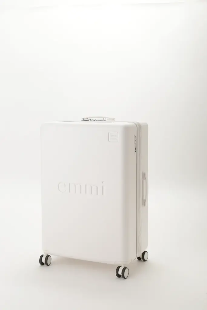 【emmi(エミ)】「Samsonite(サムソナイト)」との初コラボレーション！＜12月2日(火)オンライン先行予約開始＞ 画像 22