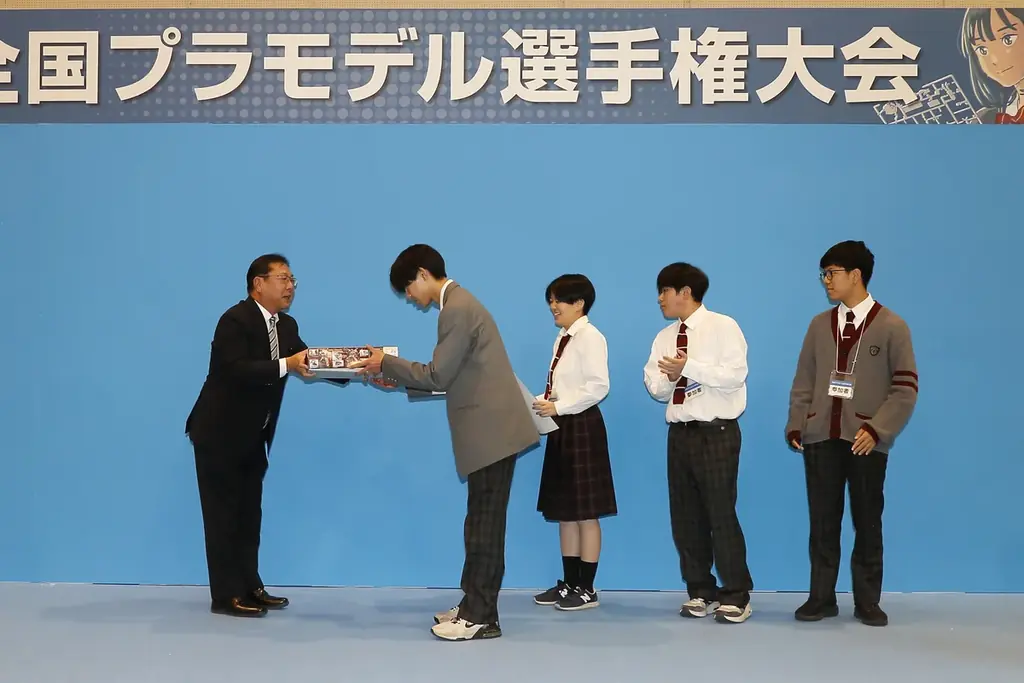 【静岡市のクリスマスイベント情報を紹介】模型やクラフト作品の購入や製作体験などができる「ホビーのまち静岡 クリスマスフェスタ2025」が12月13日(土)・14日(日)の2日間で開催 画像 12