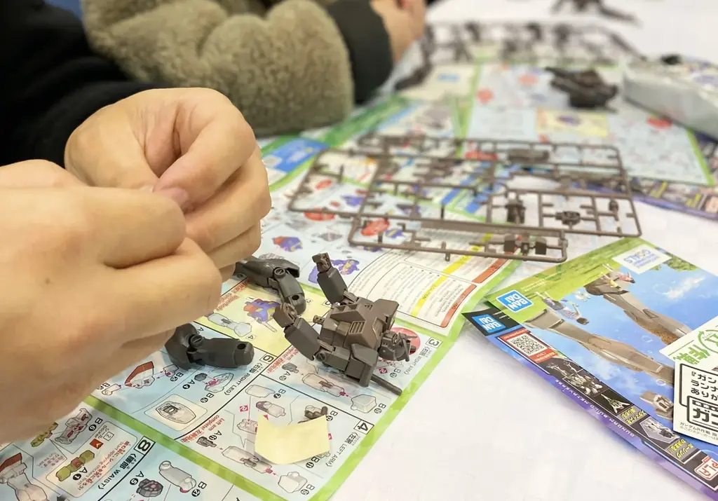 【静岡市のクリスマスイベント情報を紹介】模型やクラフト作品の購入や製作体験などができる「ホビーのまち静岡 クリスマスフェスタ2025」が12月13日(土)・14日(日)の2日間で開催 画像 9