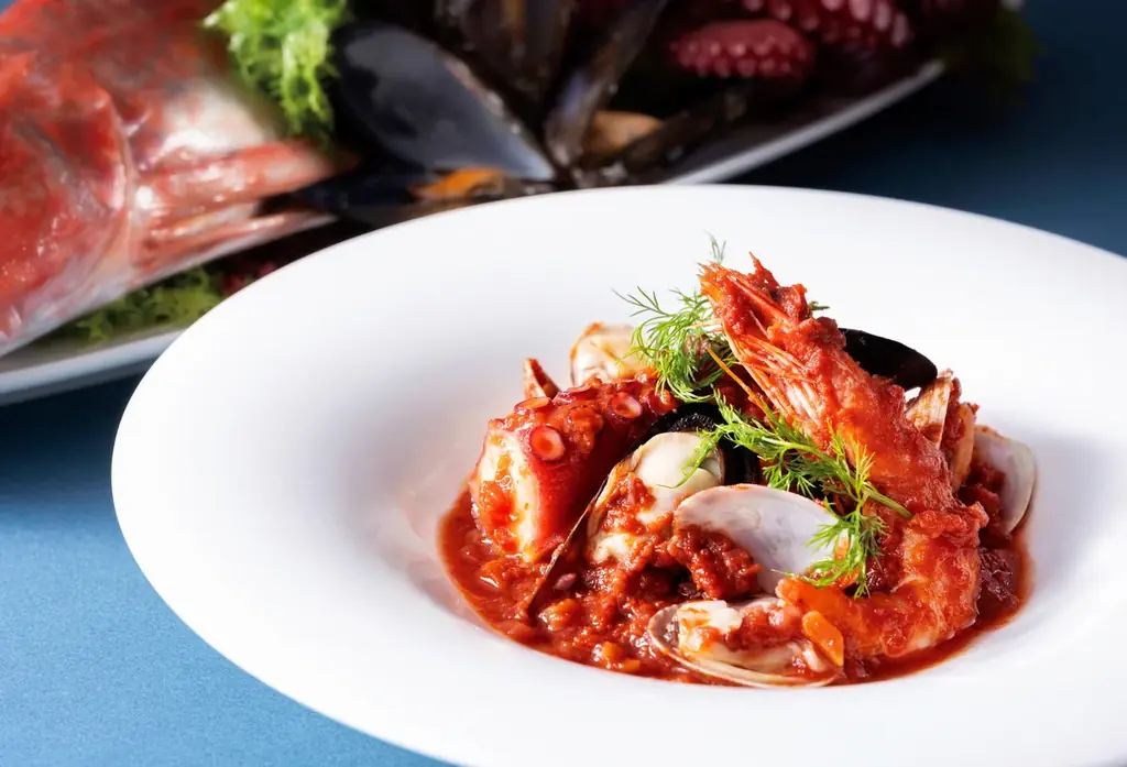 【リーガロイヤルホテル大阪】2026年最新作！“いちご尽くし”スイーツを好きなだけ。冬限定「いちごビュッフェ」を開催 画像 6