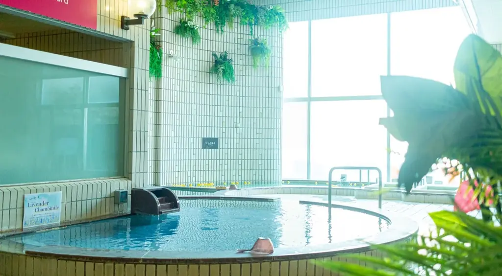 おふろcafe ハレニワの湯が、25歳以下を対象に朝風呂使い放題の「U25朝活応援サブスクプラン」を販売開始 画像 3