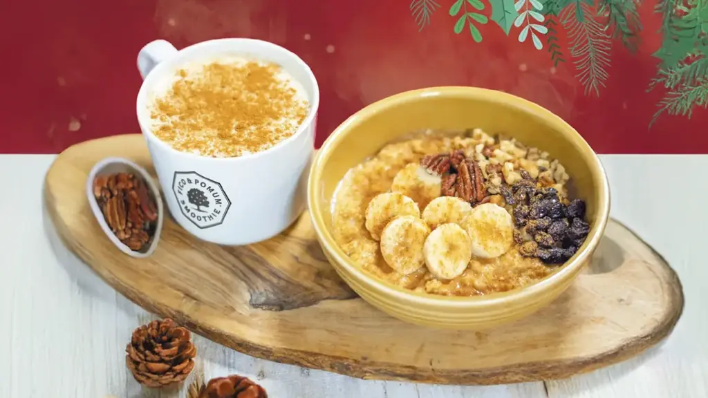 冬でも楽しめるアサイーボウルホットで楽しむ定番商品「オートミールボウル」にクリスマスシーズン期間限定メニュー登場 画像 2