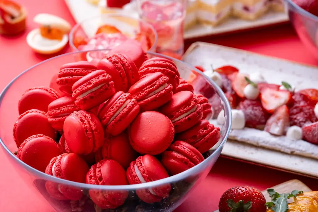 【ハイアット リージェンシー 京都】真っ赤な苺がきらめく！ホテルクオリティのスイーツとセイボリーが食べ放題。「ストロベリーアフタヌーンティーブッフェ」開催 画像 3