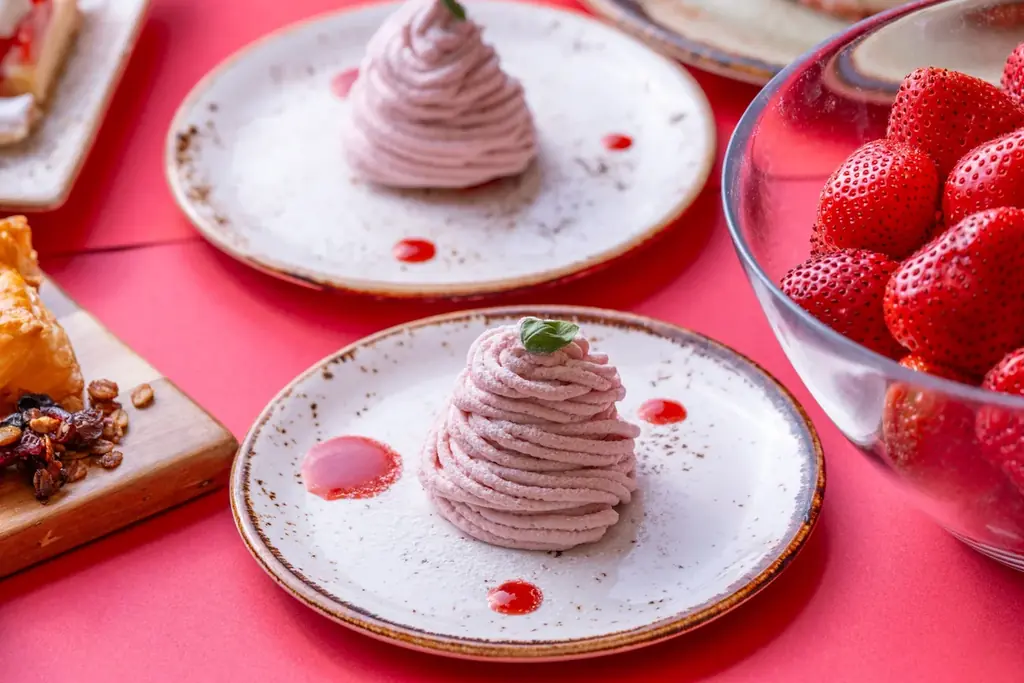 【ハイアット リージェンシー 京都】真っ赤な苺がきらめく！ホテルクオリティのスイーツとセイボリーが食べ放題。「ストロベリーアフタヌーンティーブッフェ」開催 画像 5