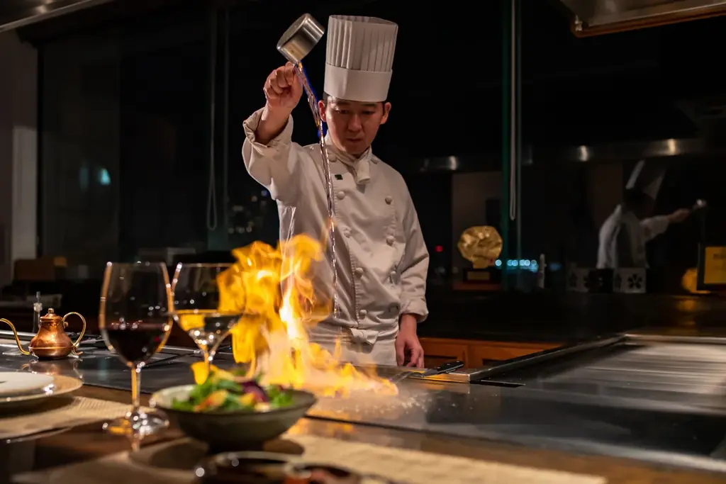 【ホテル ラ・スイート神戸ハーバーランド】上質な空間で心ときめく！ ラ・スイートのクリスマスディナー 予約受付中 画像 8