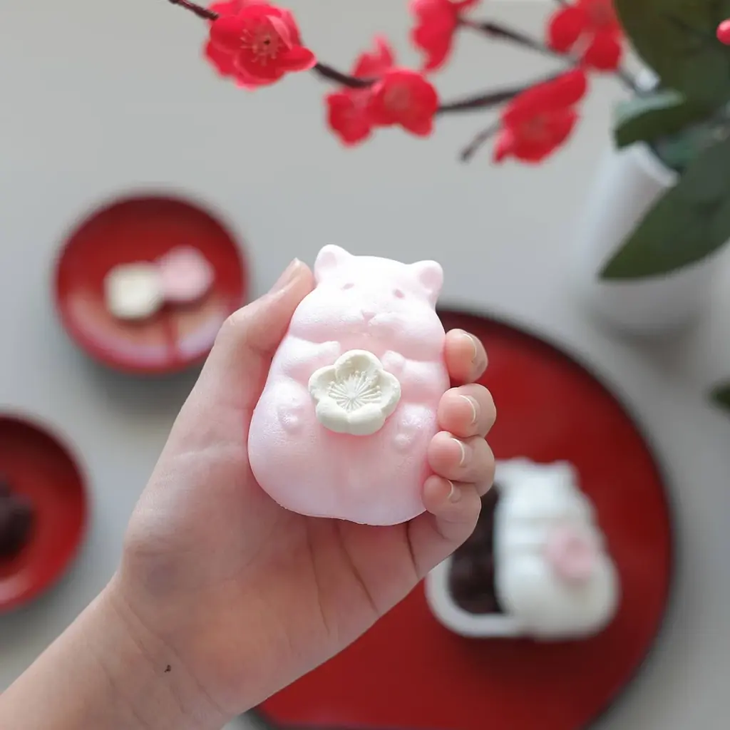 かわいすぎる和菓子「ハムスターモナカ紅白」今年も登場！12月2日より数量限定で販売開始 画像 10