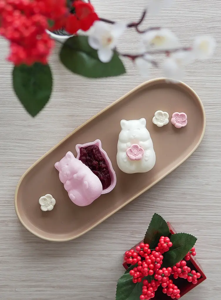 かわいすぎる和菓子「ハムスターモナカ紅白」今年も登場！12月2日より数量限定で販売開始 画像 2