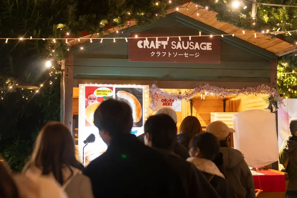 【日本初※】ランタン700個とドローン500機による夜空の共演が大好評　フェスタ・ルーチェ過去最高来場者数を更新し、12月13日にアンコール開催決定！ 画像 7