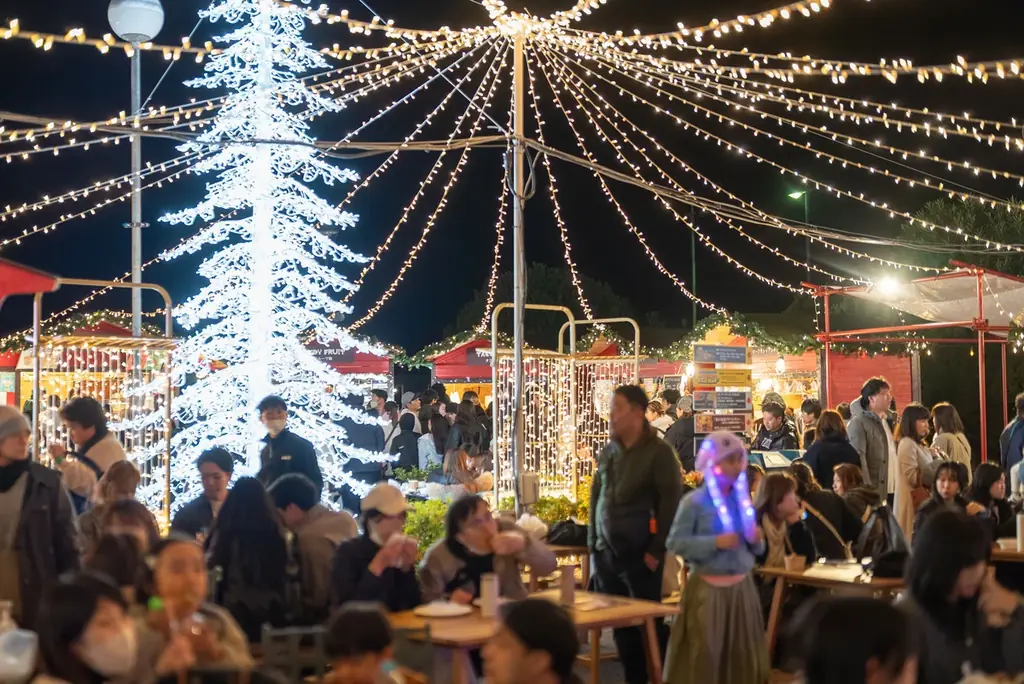 【日本初※】ランタン700個とドローン500機による夜空の共演が大好評　フェスタ・ルーチェ過去最高来場者数を更新し、12月13日にアンコール開催決定！ 画像 8