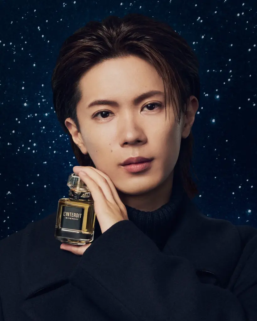 ジバンシイ冬ホリデー映像公開