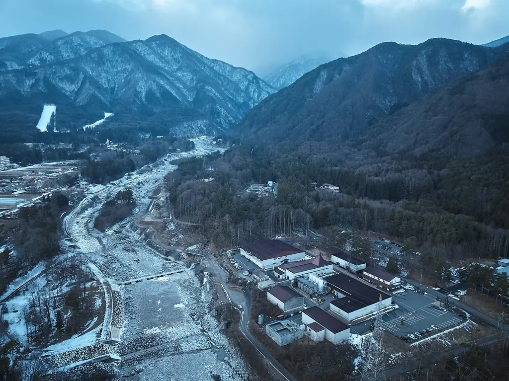 マルス駒ヶ岳蒸溜所 竣工40周年記念「シングルモルト駒ヶ岳40th Anniversary Special Edition」12月上旬より発売 画像 2