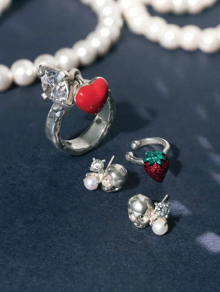 【e.m. 札幌で期間限定POP UP】HOLIDAY COLLECTIONや限定アイテムも 画像 3