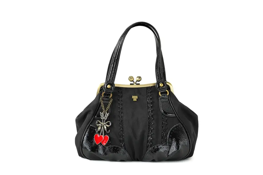 〈ANNA SUI〉12月10日(水)よりウィンターフェアを開催 画像 4