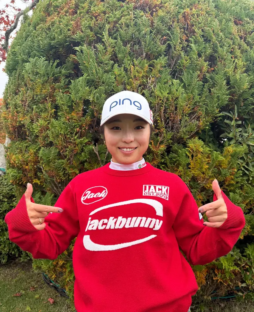 ゴルフアパレル Jack Bunny!! ウエア契約の佐久間朱莉プロが2025年JLPGA国内女子ツアー年間女王に！ 12月3日（水）より『祝 佐久間朱莉プロ年間女王おめでとうキャンペーン』を開催。 画像 3