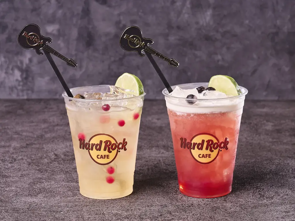 「ハードロックカフェ」B’zドームツアー「B’z LIVE-GYM 2025 -FYOP-」を祝うスペシャルデー「B’z Special Day」 画像 2