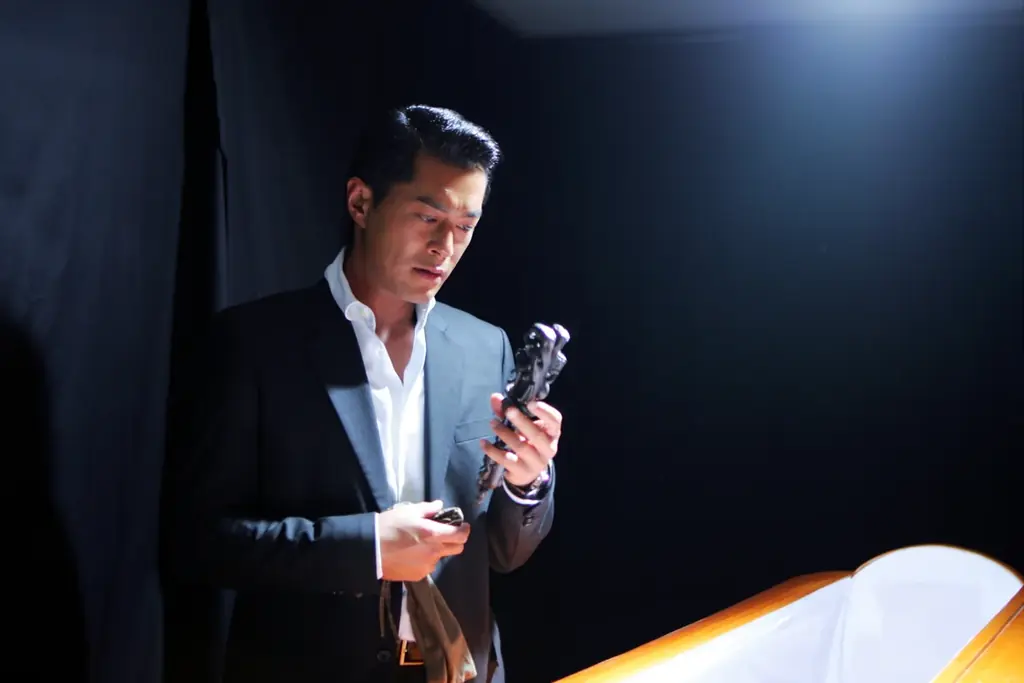 『トワイライト・ウォリアーズ 決戦！ 九龍城砦』で大ブレイク！香港アクション界を牽引する孤高のカリスマ俳優、ルイス・クーを特集香港シネマ大全：ルイス・クー兄貴を、体験せよ！ 画像 4