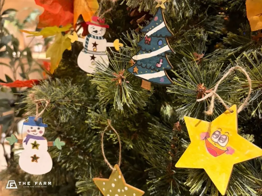 子どもは物語の世界へ、大人はととのいの世界へ。おふろcaféかりんの湯「第二回 読み聞かせ＆オーナメントづくり」開催 画像 1