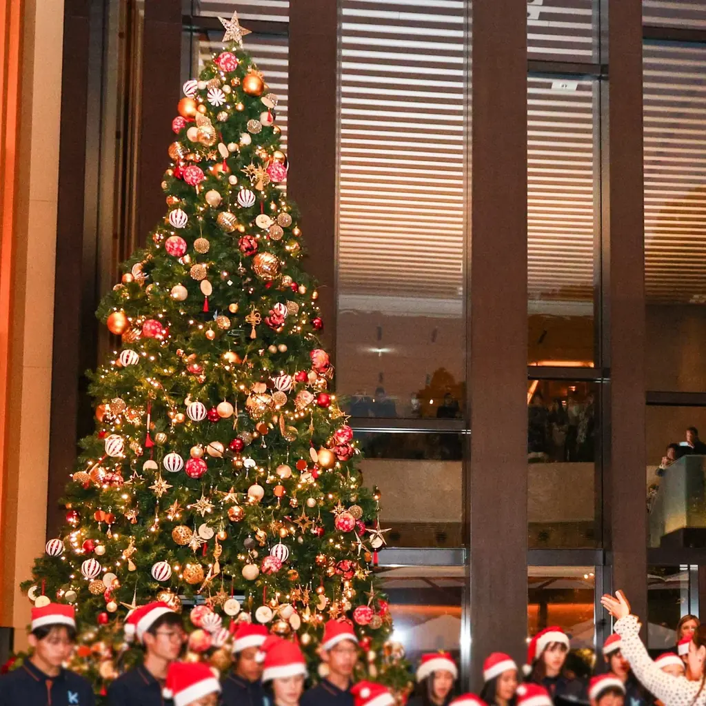 【フォーシーズンズホテル京都】開業以来初となるクリスマスツリーライティングセレモニーを開催。 画像 3