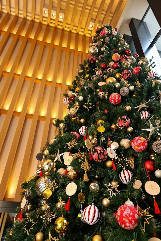 【フォーシーズンズホテル京都】開業以来初となるクリスマスツリーライティングセレモニーを開催。 画像 4