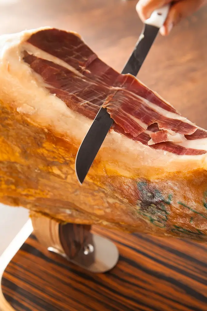 クリスマスを彩る本格スペイン料理で心ときめくひとときを。「SPANISH DINING Rico」二夜限定の特別ディナー 画像 2