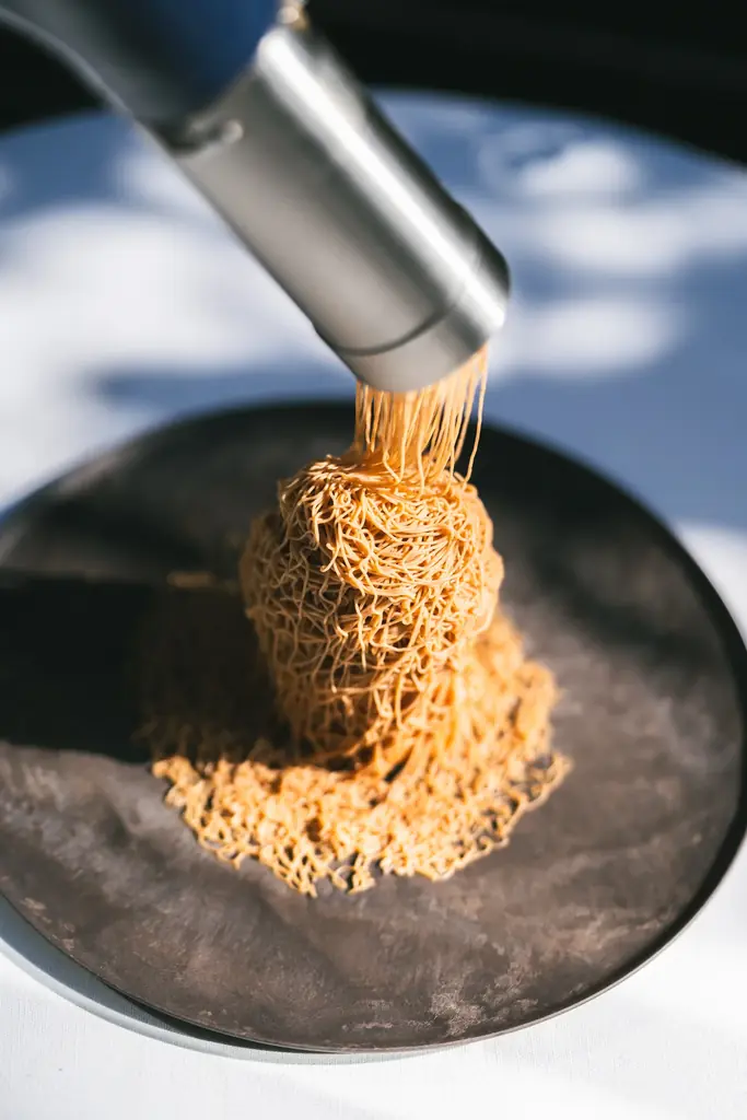 【冬季限定】マッシモマリアーニが新アフタヌーンティー「冬のマッシモ・セット」を12月3日(水)から提供開始。人気のモンブランは“ライブ仕上げ”の生絞りスタイルへリニューアル。 画像 8