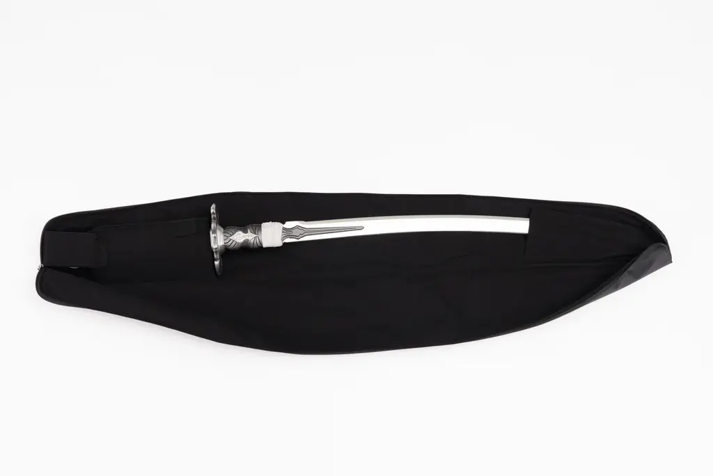 ゲーム「NieR:Automata」のスマート・トイ「白の契約」に光のギミックで世界観を演出するライトリング付スタンドが登場、12月22日（月）より発売 画像 9