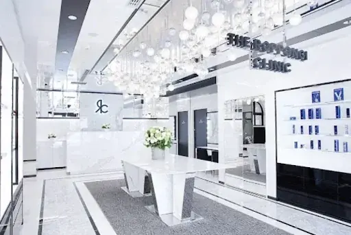 【待望！化粧品発売】総額1億円を美容に投資してきた美容皮膚科医・長尾沙也加が開発 画像 5