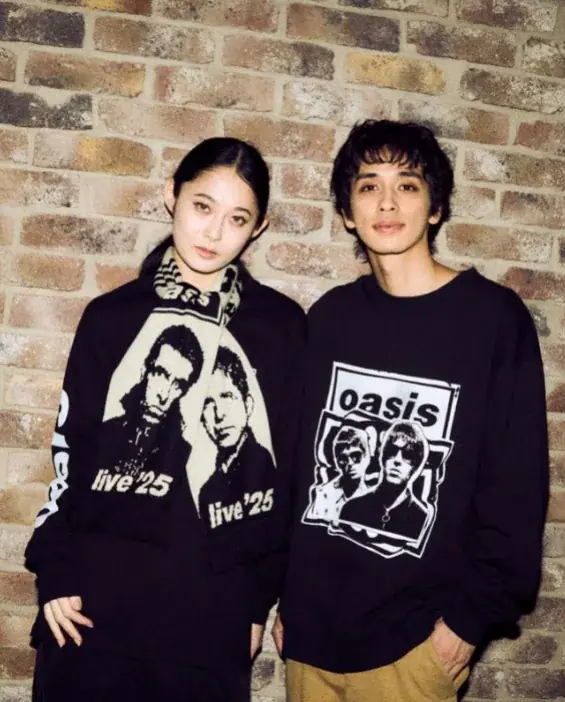 Oasis公式グッズ展