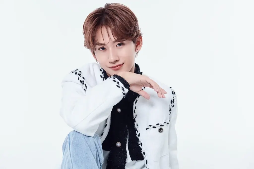 スペシャルゲストに戦友「山根航海」を迎えてー interfm『鈴木凌、幸せになってもいいですかっ？～サンタクリョ～ッスと過ごすイブ～』12月24日（水）夜11時から、1時間の生放送特別番組が決定！ 画像 2