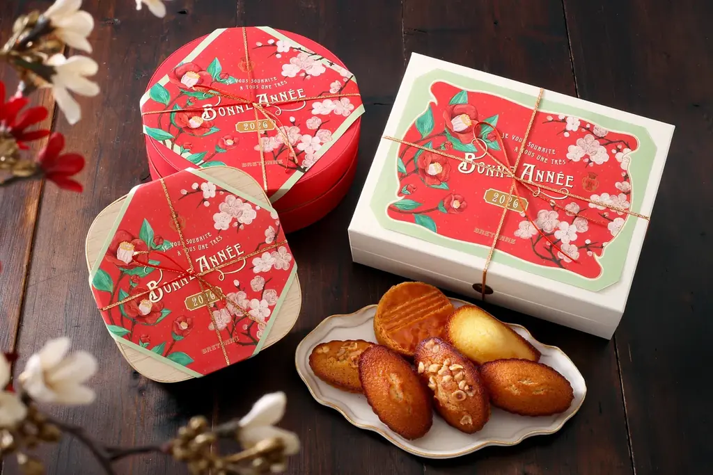 焼き菓子専門店〈 ビスキュイテリエ ブルトンヌ〉のお正月ガレット・デ・ロワなどお正月限定の焼き菓子や、華やかなアソートギフトを販売します。 画像 5