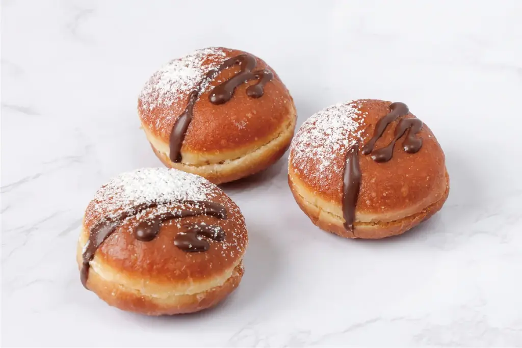 【メゾン・イチ プリュス越谷レイクタウン店】冬のシーズン限定！贅沢な「あまおう苺」を味わう新作パンを販売開始 画像 17