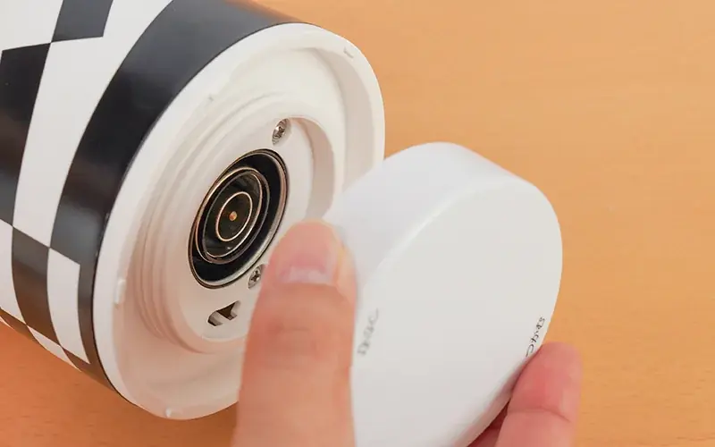 「仮面ライダー電王』デンライナーの食堂車の「あのカップ」を、高機能な「マグケトル」として完全再現。コーヒータイムを楽しむ一台 画像 6