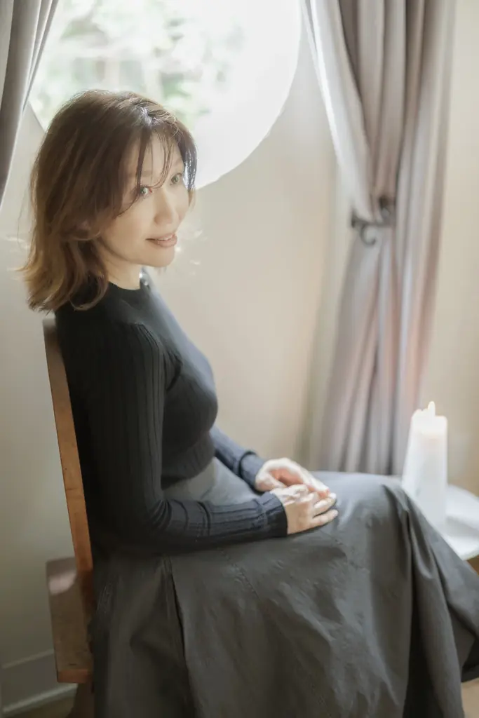 アールデコ建築の幻想的な空間でワックスアート作品を楽しむ。宿泊者以外も入場無料で楽しめるホテル内ギャラリー 「UNWIND GALLERY」にて「Jun’s Light」の展示開始！ 画像 9