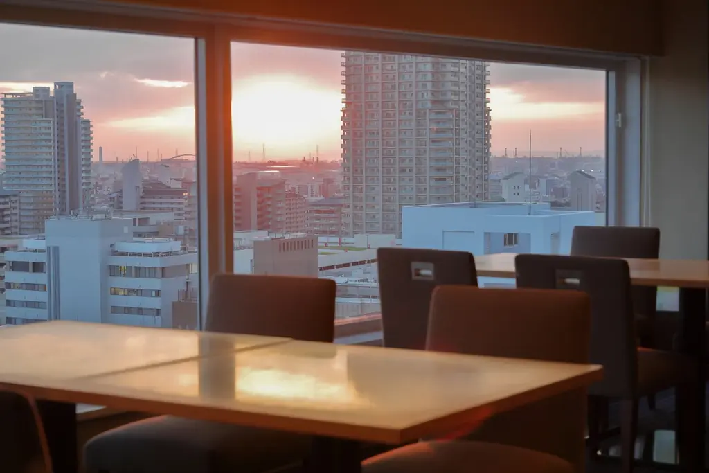 【都シティ 大阪天王寺】好評開催中の「本ズワイ蟹・マルズワイガニ＆ローストビーフ2種食べ比べ」に新メニューが登場 画像 13