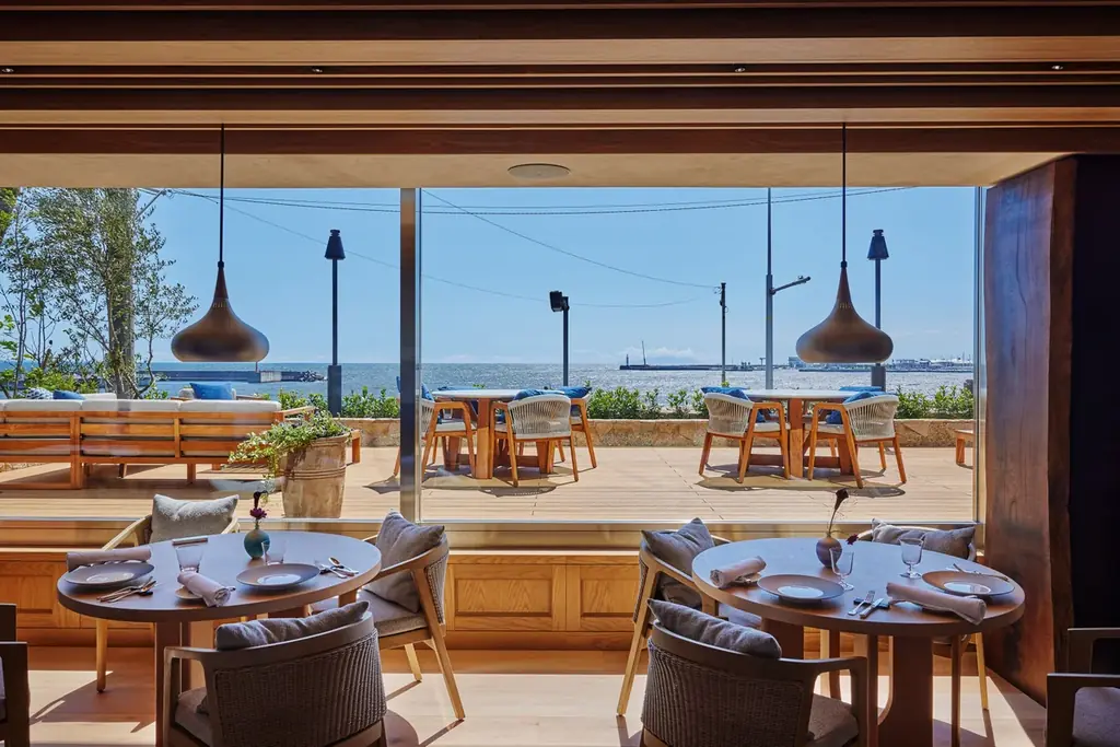 「UMITO 鎌倉 腰越」のフレンチ「Le RESTAURANT」が贈る、クリスマススペシャルプラン 画像 5