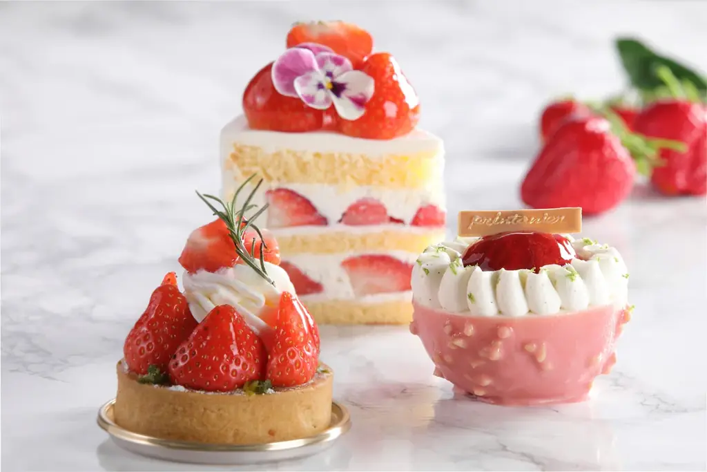 【シェラトン都ホテル大阪】「いちご」×「不思議の国のアリス」がテーマのアフタヌーンティーなど旬のいちごを満喫できる「いちごフェア」開催 画像 7