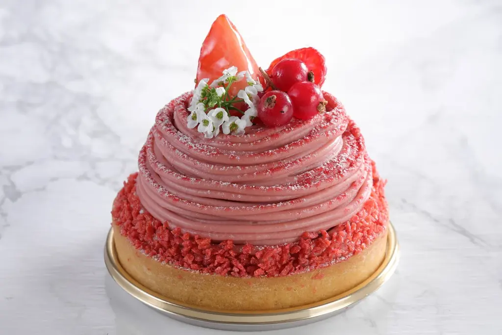 【シェラトン都ホテル大阪】「いちご」×「不思議の国のアリス」がテーマのアフタヌーンティーなど旬のいちごを満喫できる「いちごフェア」開催 画像 8