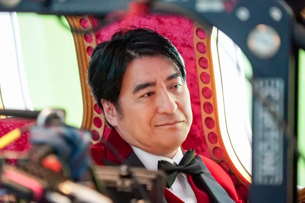 「PACHI-PACHI-7（パチパチセブン）」Season２スタート！　藤田ニコルさんが新キャラ「PACHI-PACHI-QUEEN(パチパチクイーン)」を熱演 画像 9