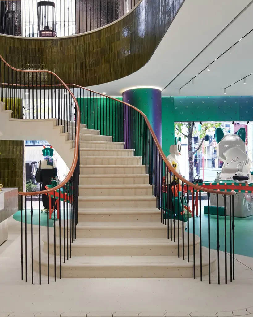 【ロエベ】日本最大の規模となる新たなカサロエベが銀座にオープン 画像 3