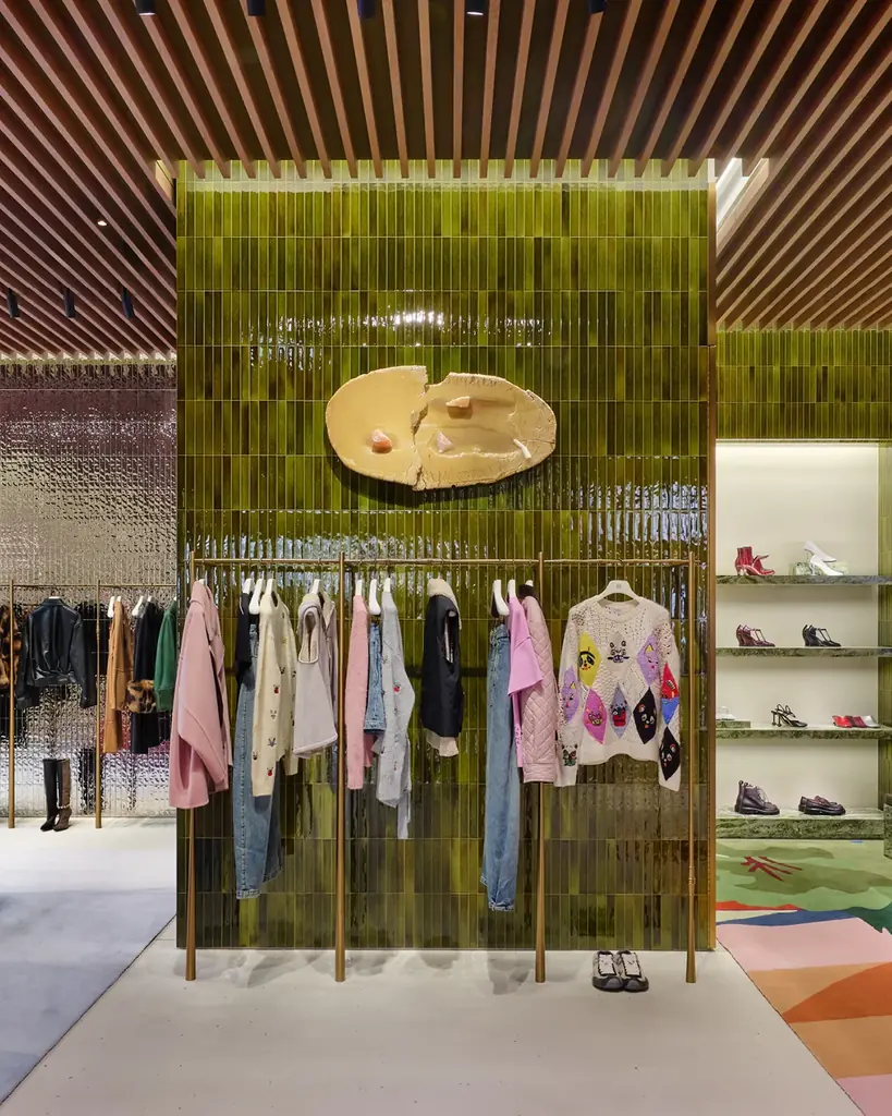 【ロエベ】日本最大の規模となる新たなカサロエベが銀座にオープン 画像 4