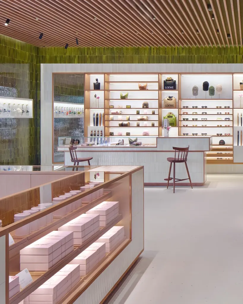 【ロエベ】日本最大の規模となる新たなカサロエベが銀座にオープン 画像 5