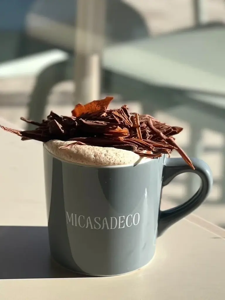 【MICASADECO】冬の始まりを彩るパンケーキ！濃厚マスカルチョコムース×ベリーと高級抹茶×ゆずジャムの贅沢なハーモニー 画像 6