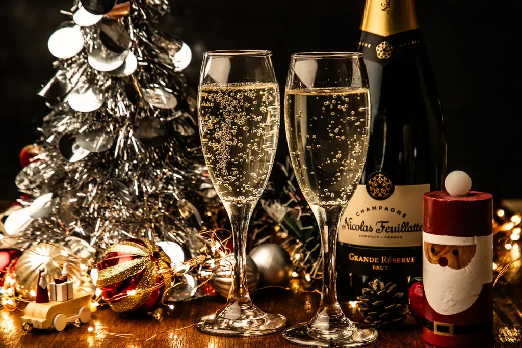 【2025クリスマスコースの受付開始！】大切な方とゆったり楽しむXmasだけの特別なプランをご用意！ワイン酒場 GabLicious仙台店にてご予約受付中！ 画像 2