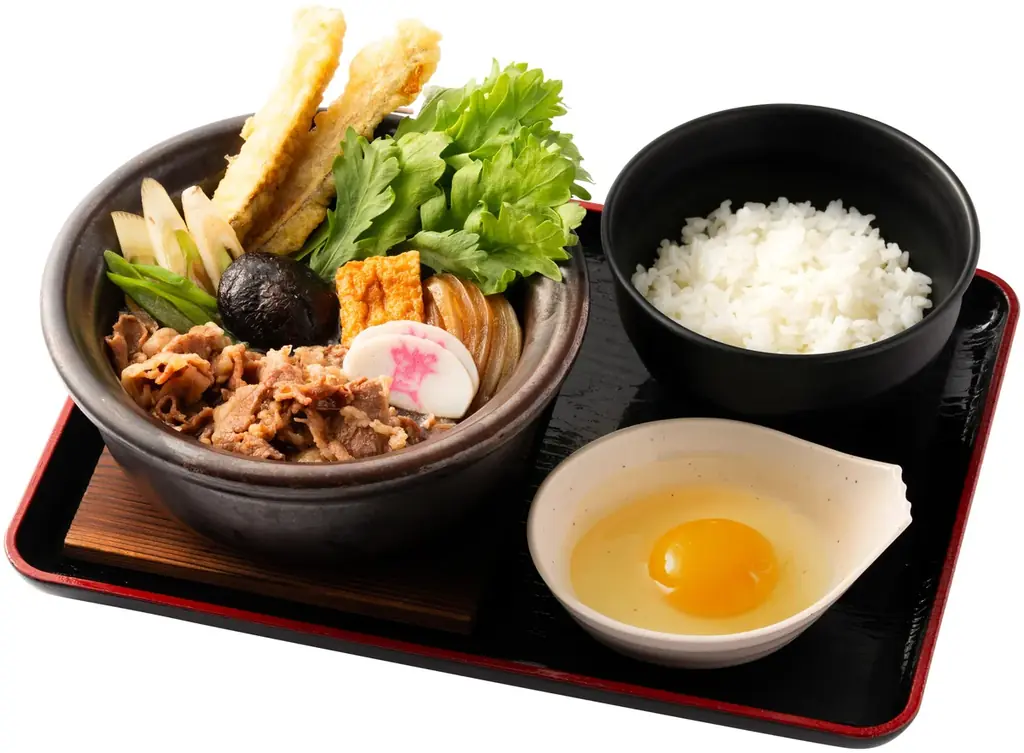 【資さんうどんの牛すき鍋復活！】12/11（木）～2年ぶりの復活！！「牛すき鍋うどん」が期間限定で登場！「資さんうどん」の代名詞「ごぼ天」が入りパワーアップした「牛すき鍋」を心ゆくまでご堪能下さい！ 画像 3