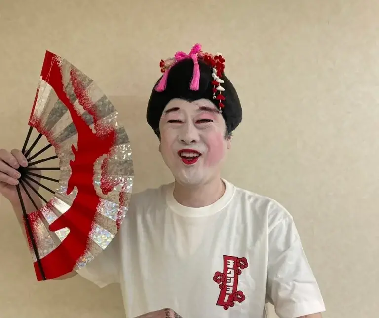 ★イベント情報★12月18日(木)〜『ハリウッドザコシショウPOP UP STORE in 栄ロフト』開催開催大開催！2兆個ある新グッズの中から、クソバカやべー新作Tシャツなどシュシュッと販売！は？ 画像 10