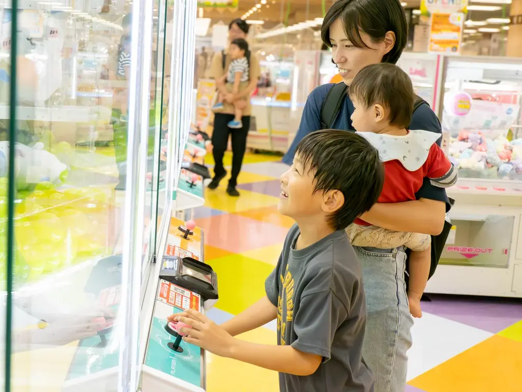 神奈川県厚木市「厚木ガーデンシティビル」に、ファミリーアミューズメント施設「NICOPA 厚木店」が12月5日（金）オープン 画像 2