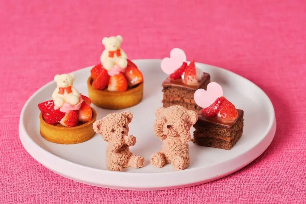 旬のいちごが主役！愛らしさ溢れるテディベア尽くしのとびきりキュートなスイーツ『いちごとスウィートベアのアフタヌーンティー』 画像 6