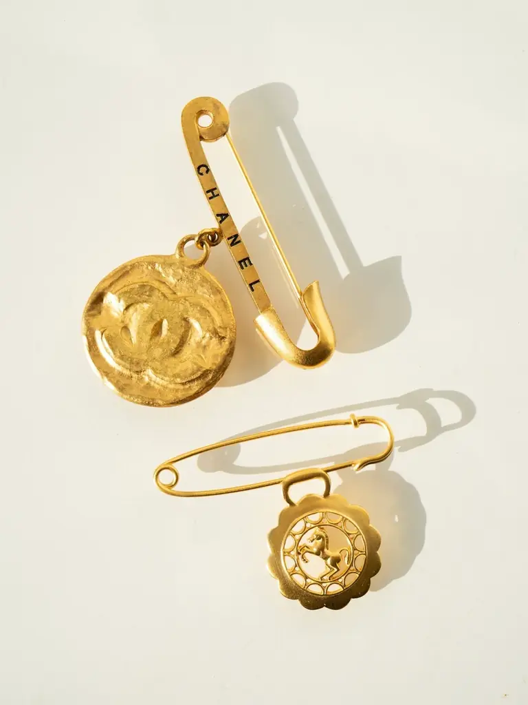 【スーパー エー マーケット】世界各国から厳選したAランクのブローチが一堂に会する〈SUPER BROOCH MARKET〉が開催 画像 5